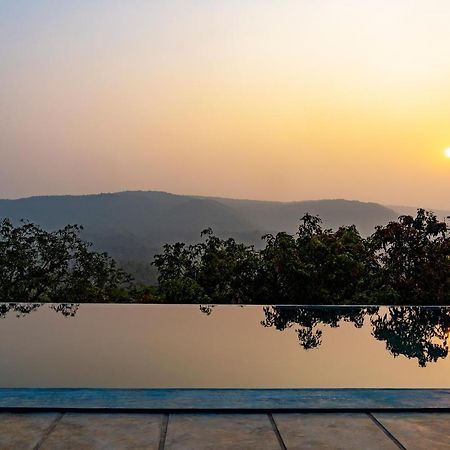 Lermitage Farms Kashid Alibaug Villa Exteriör bild