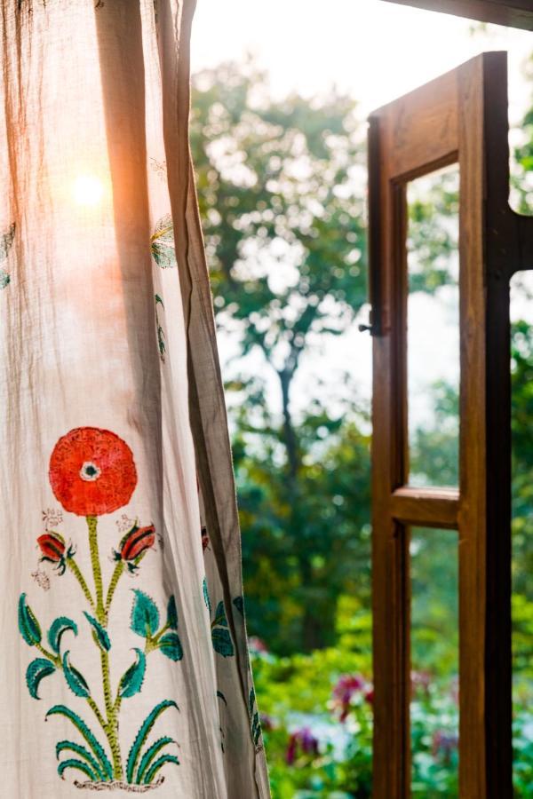 Lermitage Farms Kashid Alibaug Villa Exteriör bild